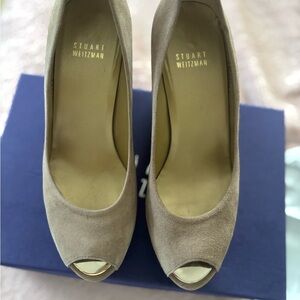 Stuart Weitzman Tan Wedge Shoes Versatile Design